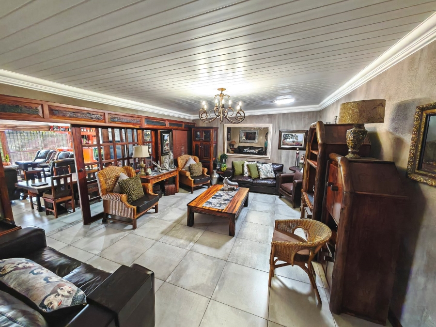 6 Bedroom Property for Sale in Dan Pienaar Free State